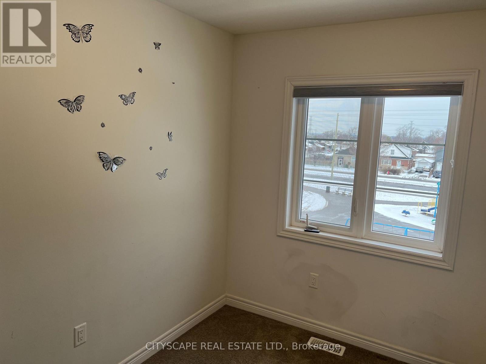 17 - 575 Woodward Avenue, Hamilton, Ontario  L8H 6P2 - Photo 4 - X12664500