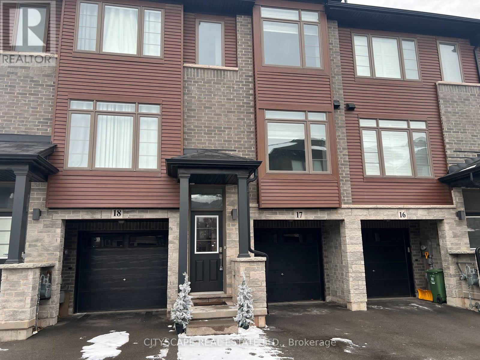 17 - 575 Woodward Avenue, Hamilton, Ontario  L8H 6P2 - Photo 1 - X12664500