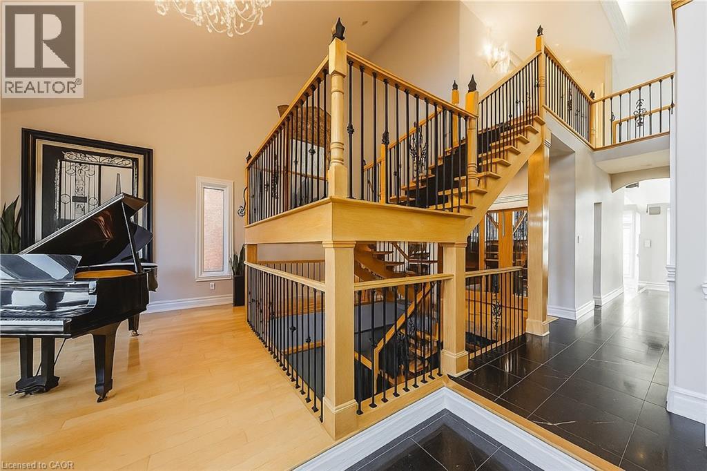 712 Highvalley Road, Ancaster, Ontario  L9R 4E9 - Photo 9 - 40796291