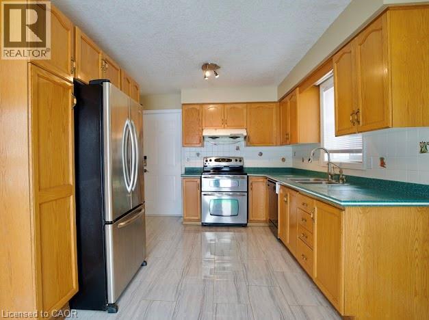 109 Beechmanor Crescent, Kitchener, Ontario  N2N 3H5 - Photo 6 - 40796244