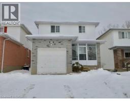109 BEECHMANOR Crescent, Kitchener, Ontario