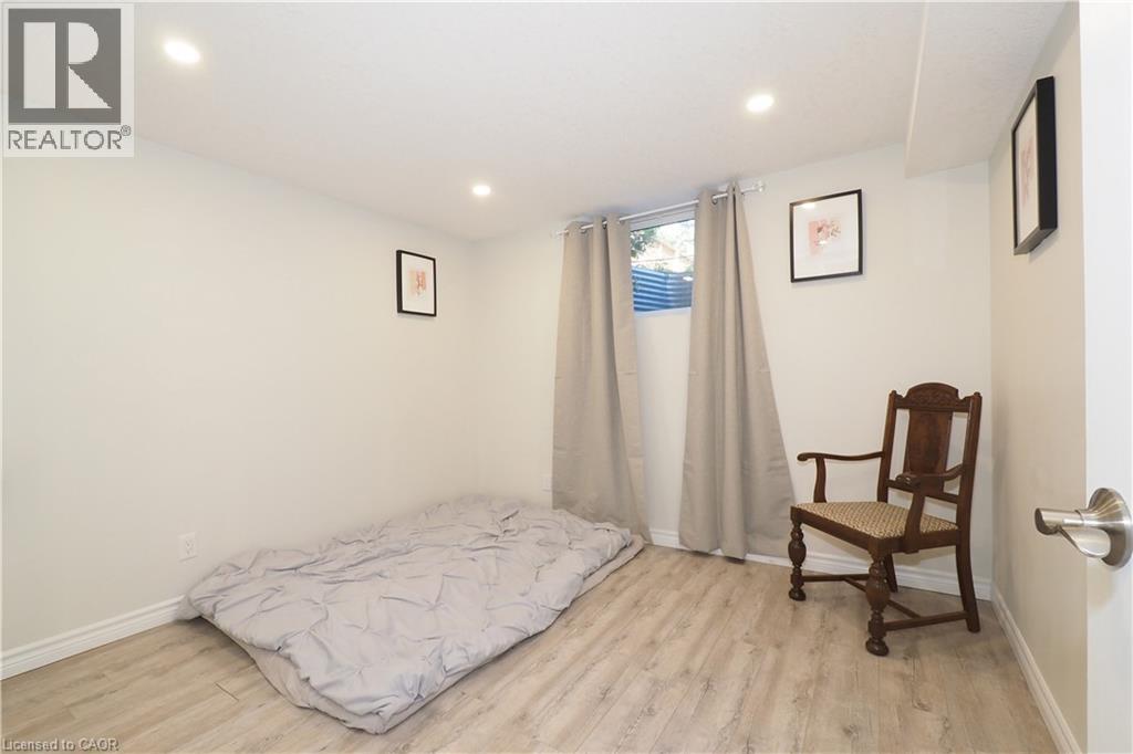 296 Dumfries Avenue, Kitchener, Ontario N2H 2E8 - Photo 27 - 40796133