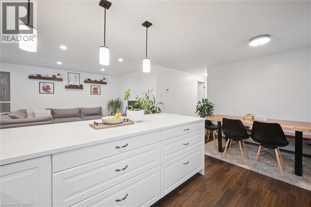 357 Grangewood Drive, Waterloo, Ontario  N2K 2E4 - Photo 11 - 40795758