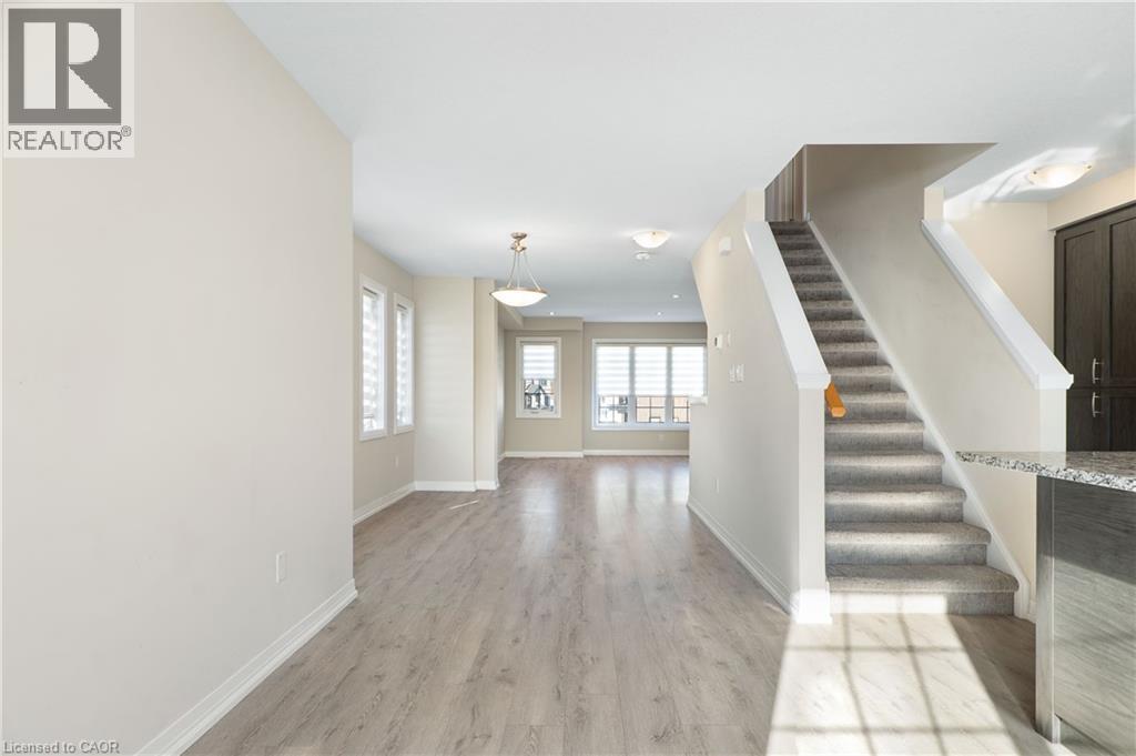 78 Monarch Woods Drive, Kitchener, Ontario  N2P 2Y8 - Photo 11 - 40791019