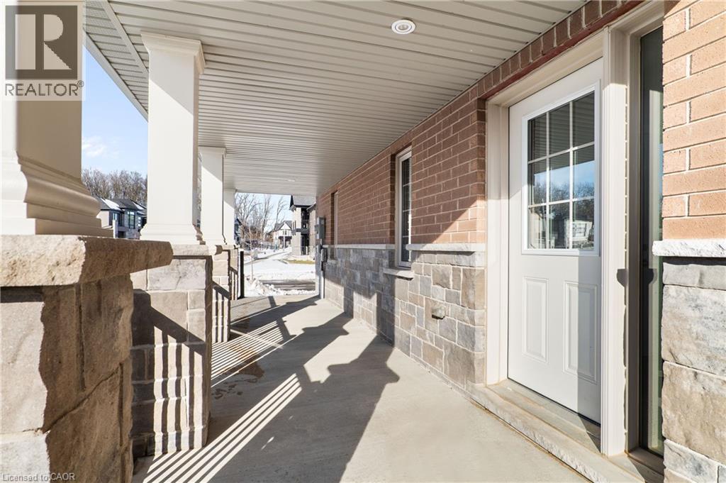 78 Monarch Woods Drive, Kitchener, Ontario  N2P 2Y8 - Photo 2 - 40791019