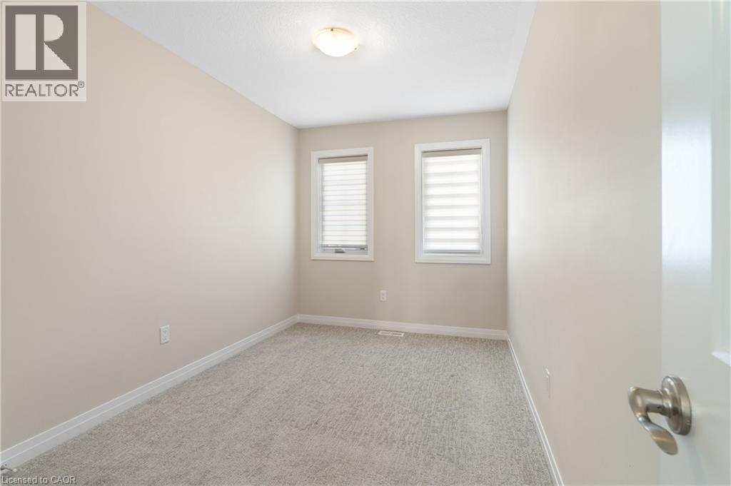 78 Monarch Woods Drive, Kitchener, Ontario  N2P 2Y8 - Photo 24 - 40791019