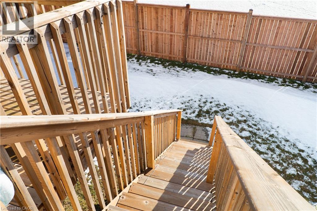 78 Monarch Woods Drive, Kitchener, Ontario  N2P 2Y8 - Photo 35 - 40791019