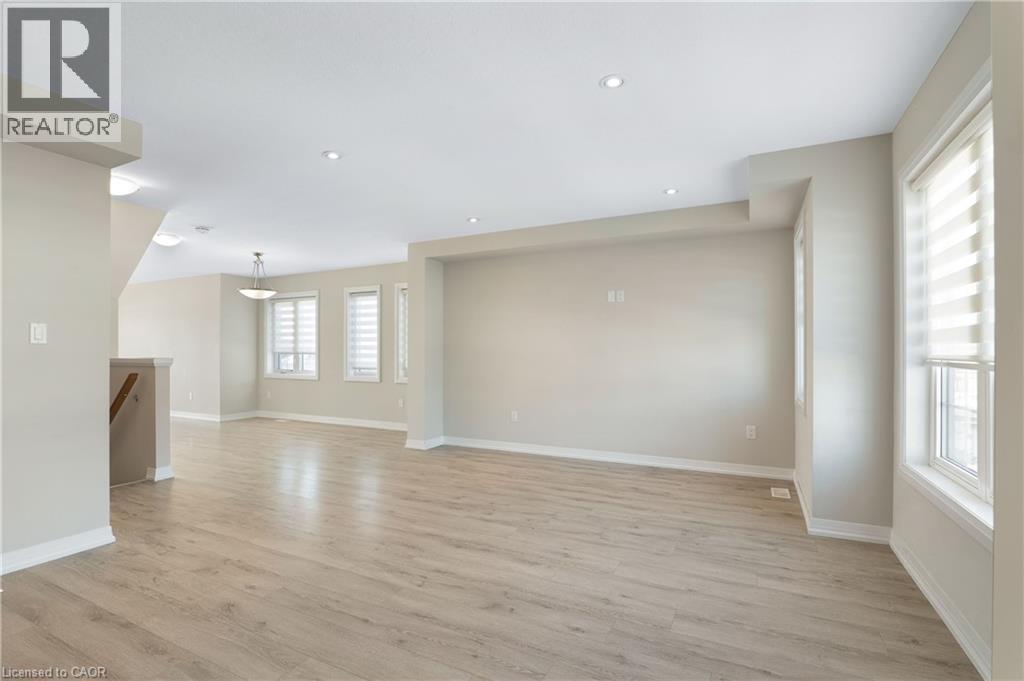 78 Monarch Woods Drive, Kitchener, Ontario  N2P 2Y8 - Photo 7 - 40791019