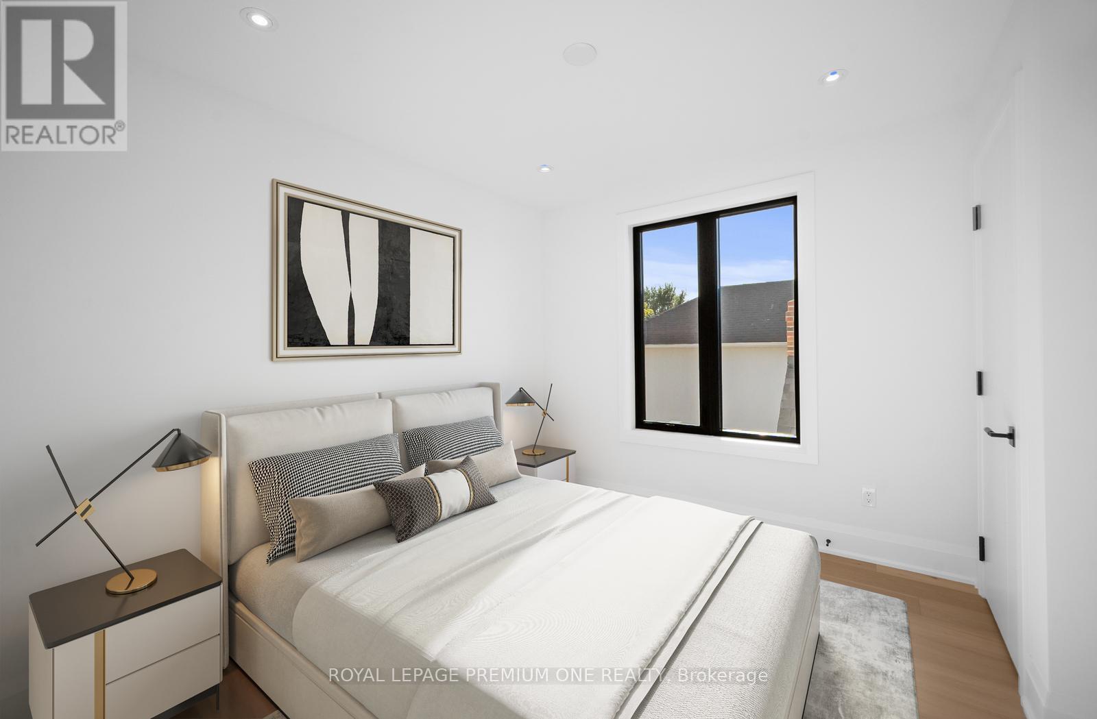 683 Glencairn Avenue, Toronto, Ontario  M6B 1Z8 - Photo 17 - C12665376