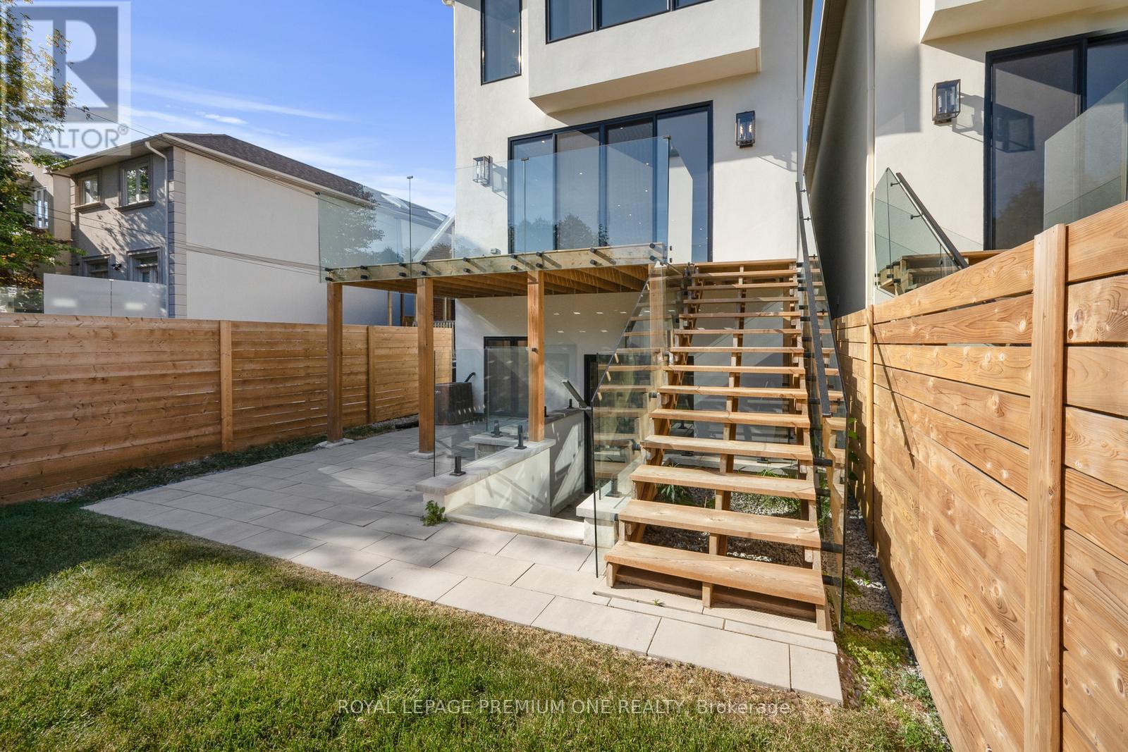 683 Glencairn Avenue, Toronto, Ontario  M6B 1Z8 - Photo 27 - C12665376