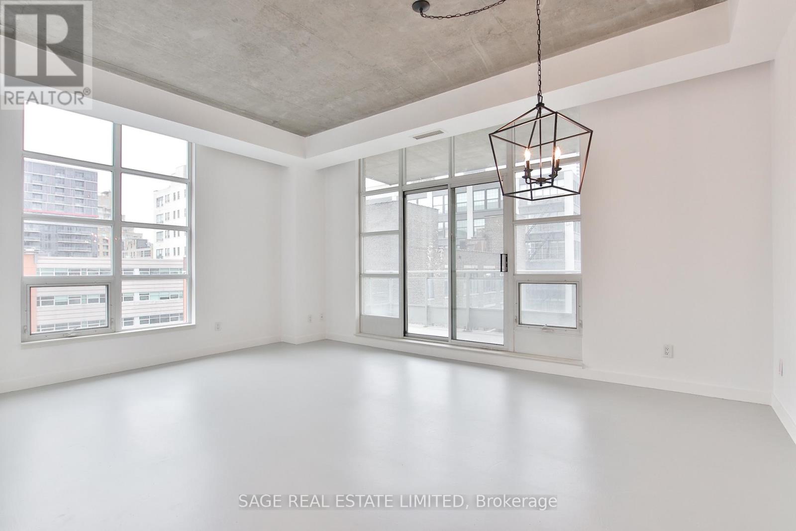 711 - 23 BRANT STREET, Toronto, Ontario