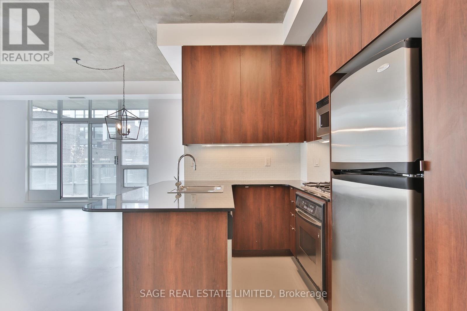 711 - 23 Brant Street, Toronto, Ontario  M5V 2L5 - Photo 15 - C12665414