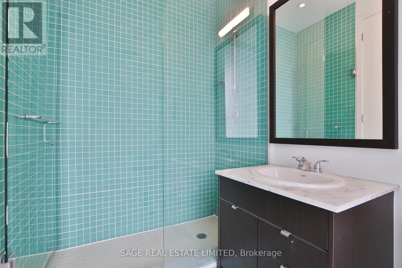 711 - 23 Brant Street, Toronto, Ontario  M5V 2L5 - Photo 21 - C12665414