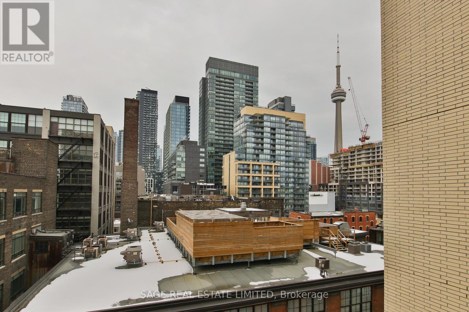 711 - 23 Brant Street, Toronto, Ontario  M5V 2L5 - Photo 25 - C12665414