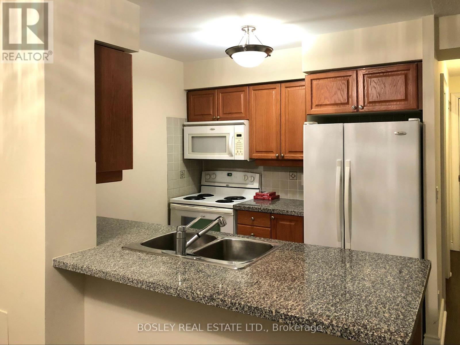 1303 - 15 Greenview Avenue, Toronto, Ontario  M2M 4M7 - Photo 6 - C12665424