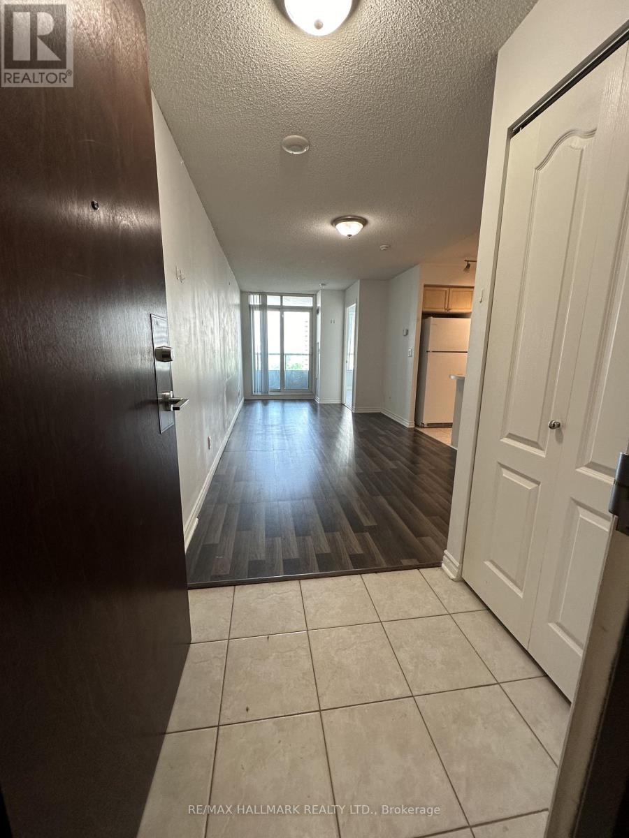 1606 - 17 Barberry Place, Toronto, Ontario  M2K 3E2 - Photo 3 - C12665536