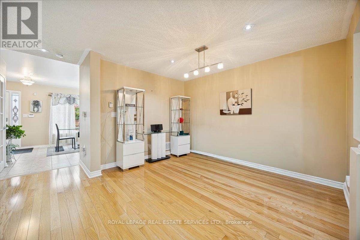 46 Georgina Gate, Toronto, Ontario  M1L 4T9 - Photo 13 - E12665448