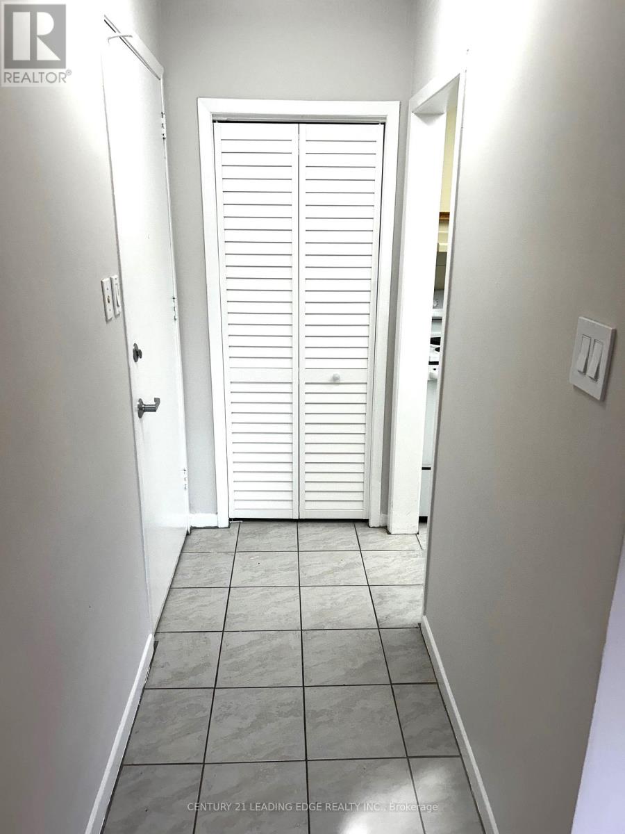 B - 1013 Pape Avenue, Toronto, Ontario  M4K 3V8 - Photo 1 - E12665508