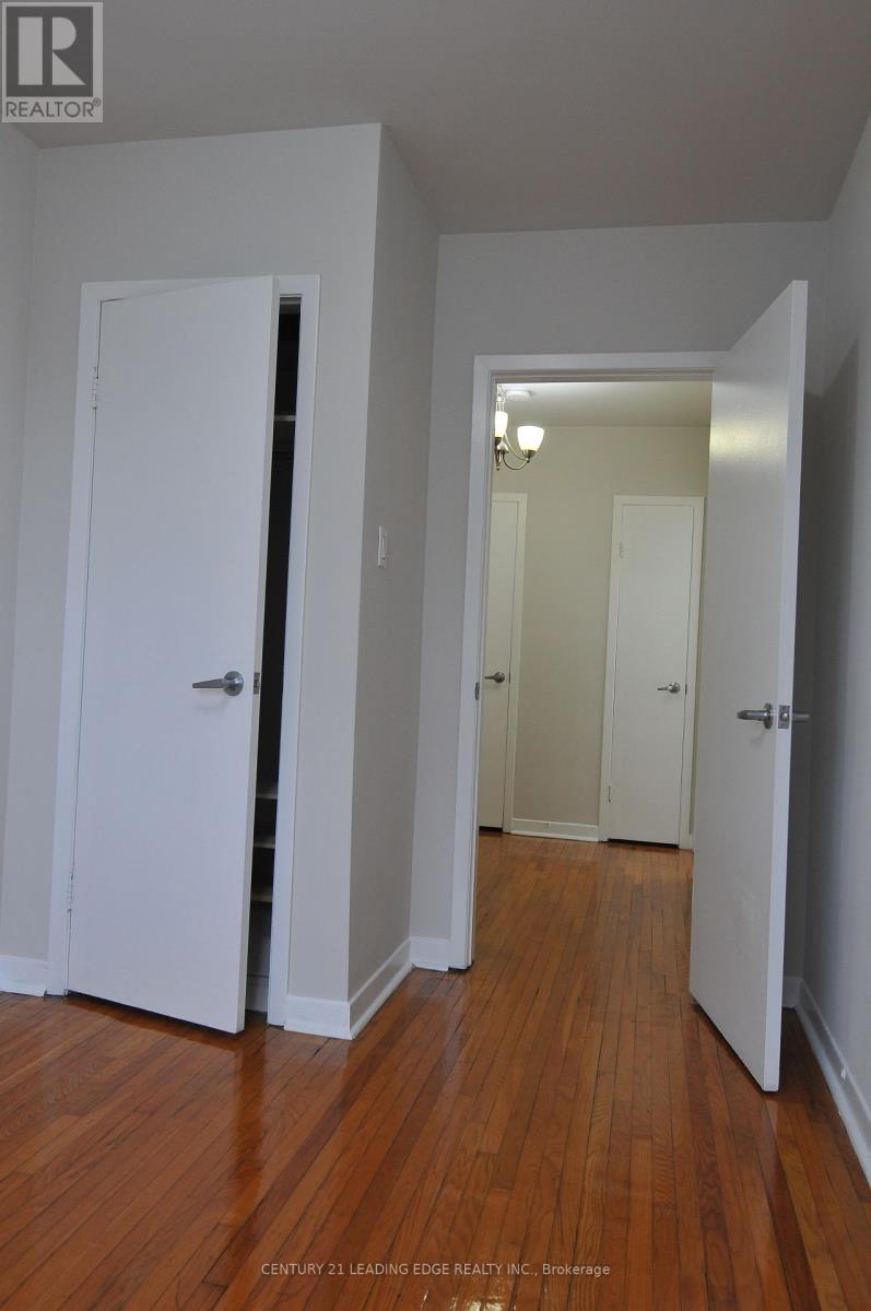 B - 1013 Pape Avenue, Toronto, Ontario  M4K 3V8 - Photo 13 - E12665508