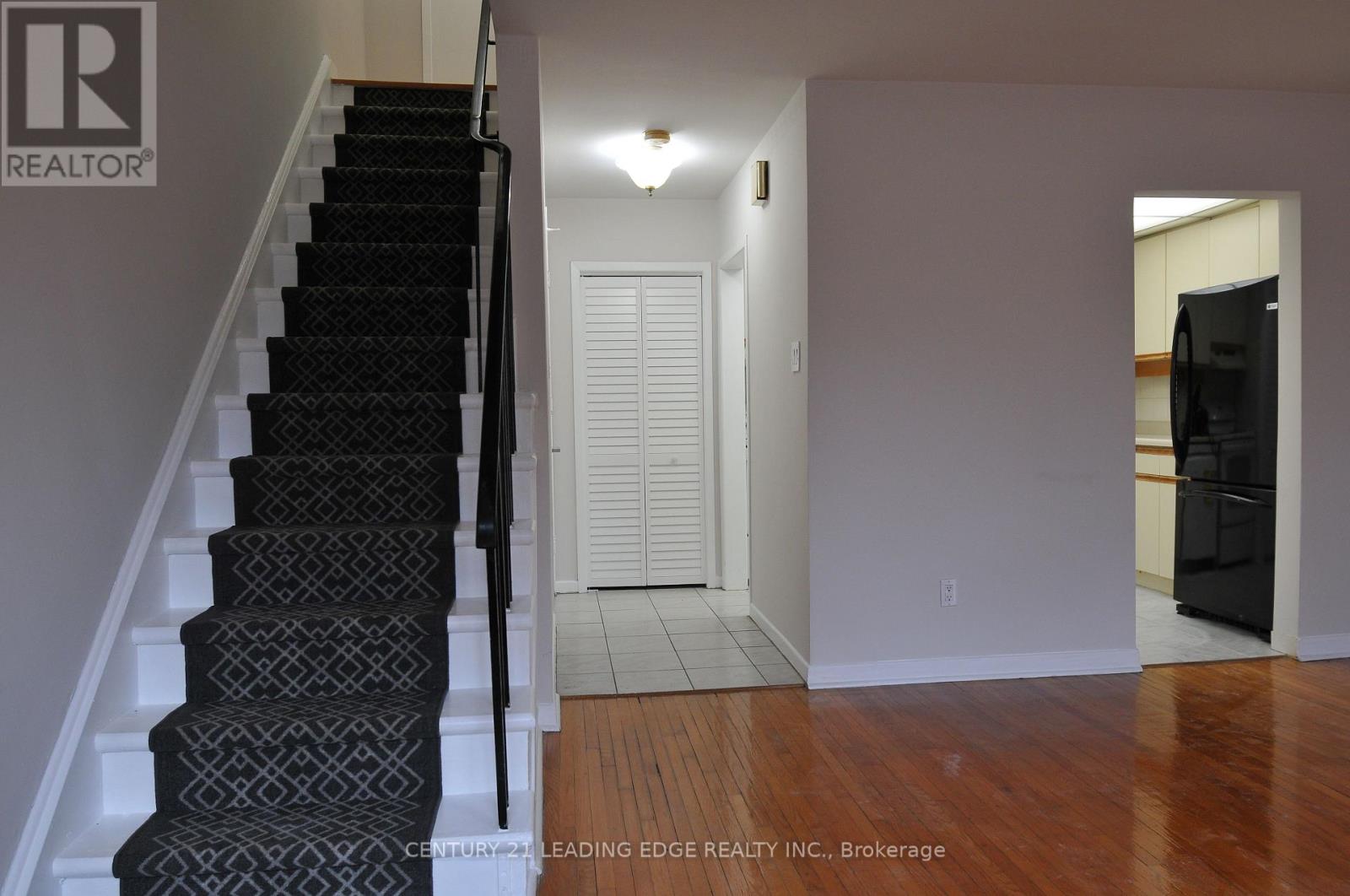 B - 1013 Pape Avenue, Toronto, Ontario  M4K 3V8 - Photo 8 - E12665508