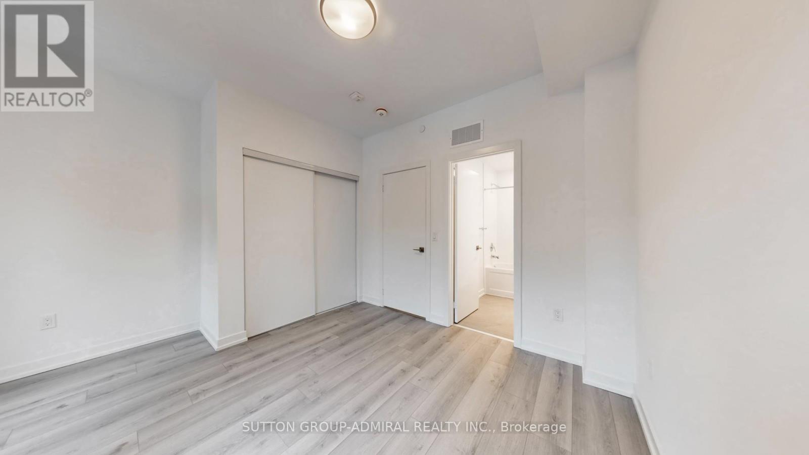 13 Calamint Lane, Toronto, Ontario  M1W 2H1 - Photo 18 - E12665558