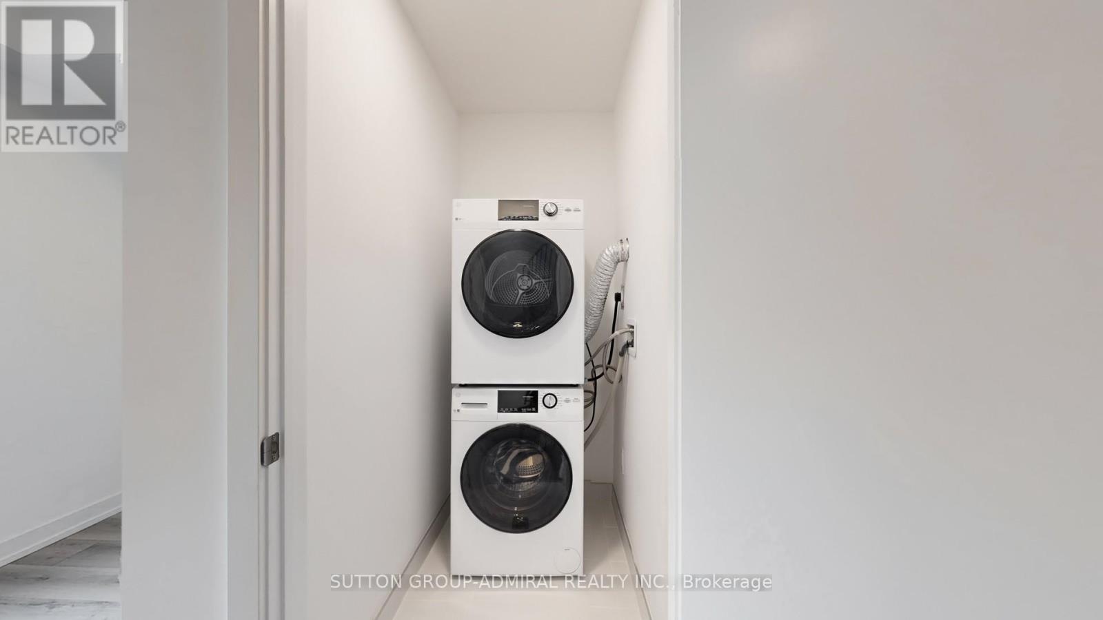 13 Calamint Lane, Toronto, Ontario  M1W 2H1 - Photo 24 - E12665558