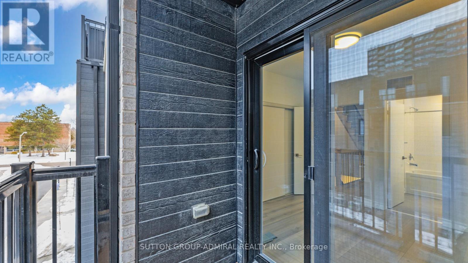 13 Calamint Lane, Toronto, Ontario  M1W 2H1 - Photo 40 - E12665558