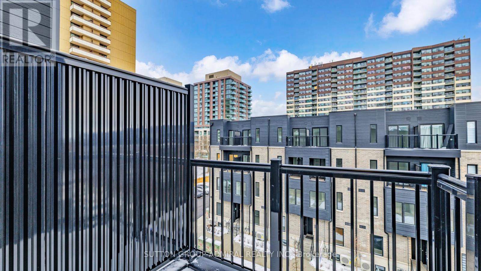 13 Calamint Lane, Toronto, Ontario  M1W 2H1 - Photo 41 - E12665558