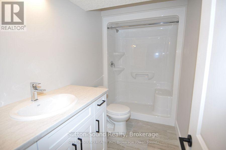 622 8th Street W, Owen Sound, Ontario  N4K 5N3 - Photo 22 - X12661152