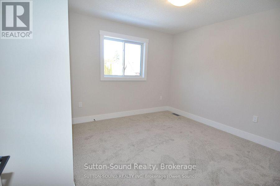 622 8th Street W, Owen Sound, Ontario  N4K 5N3 - Photo 19 - X12661152