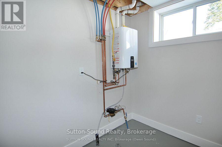 622 8th Street W, Owen Sound, Ontario  N4K 5N3 - Photo 25 - X12661152