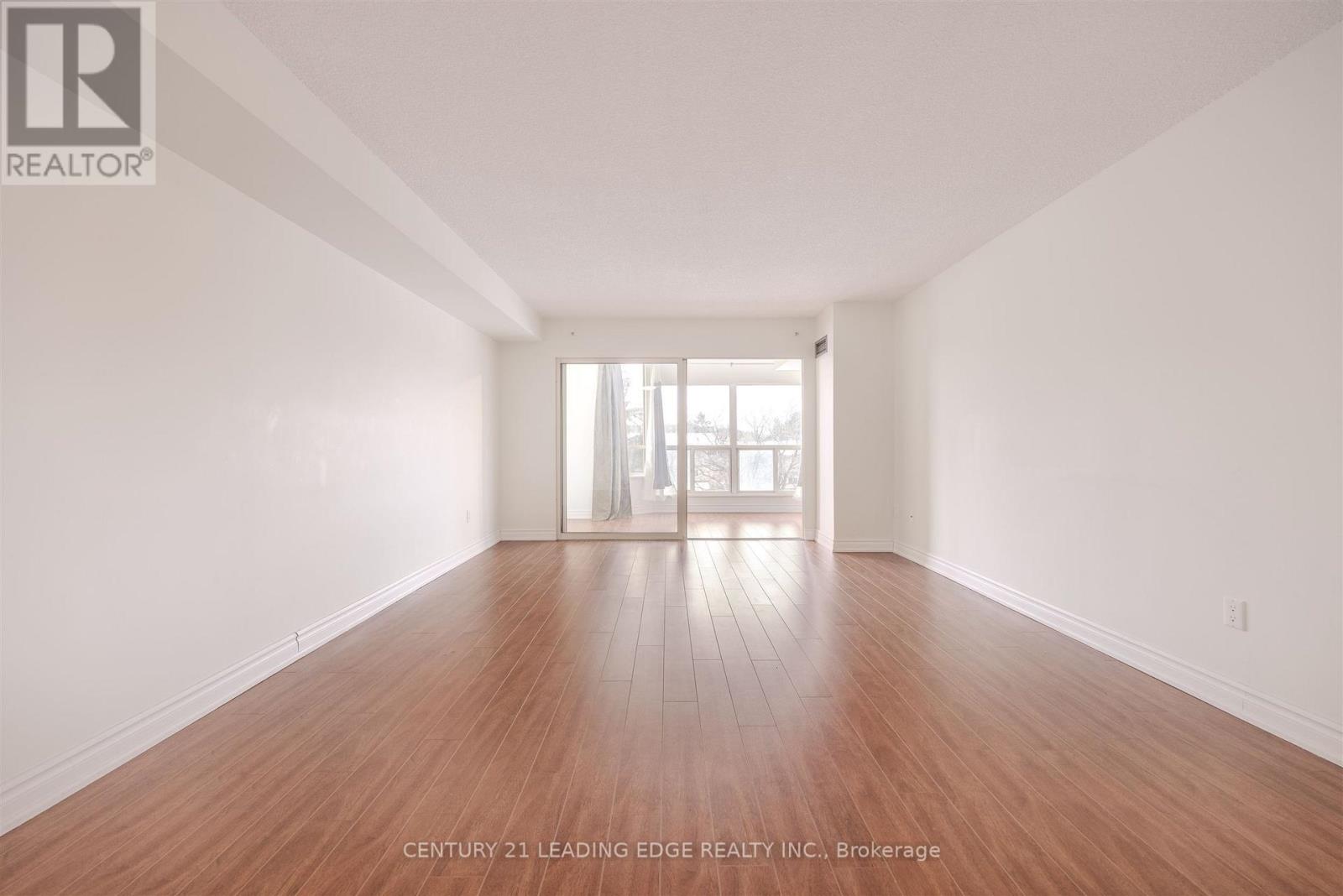 302 - 175 Cedar Avenue, Richmond Hill, Ontario  L4C 9V3 - Photo 6 - N12665352