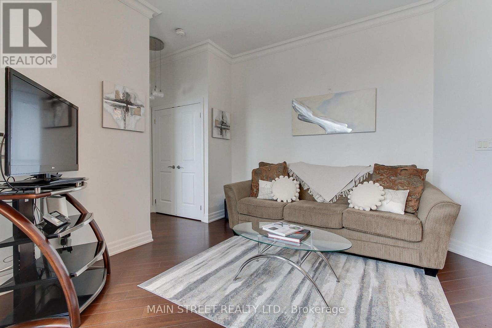 619 - 111 Civic Square Gate, Aurora, Ontario  L4G 0S6 - Photo 17 - N12665370