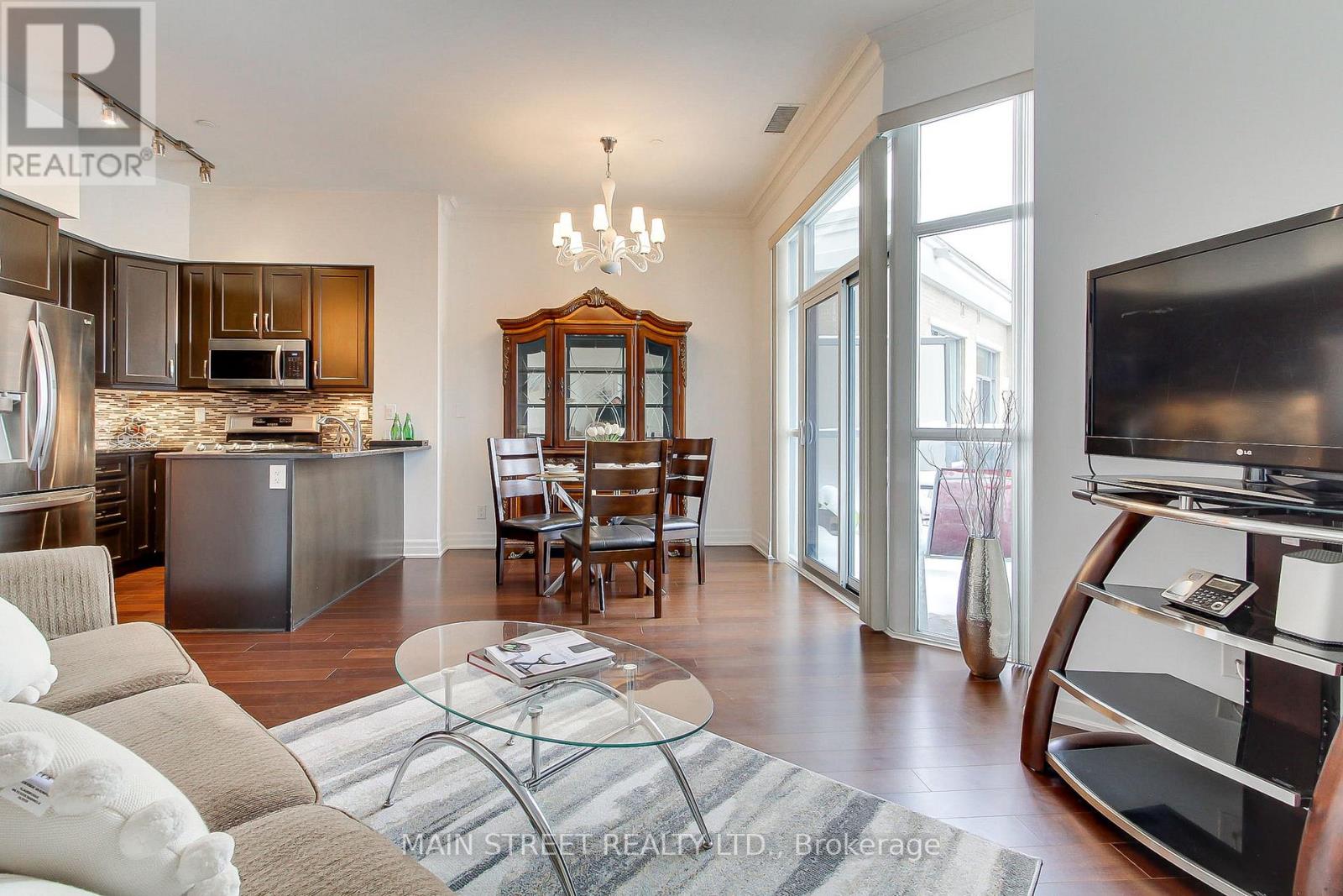 619 - 111 Civic Square Gate, Aurora, Ontario  L4G 0S6 - Photo 19 - N12665370