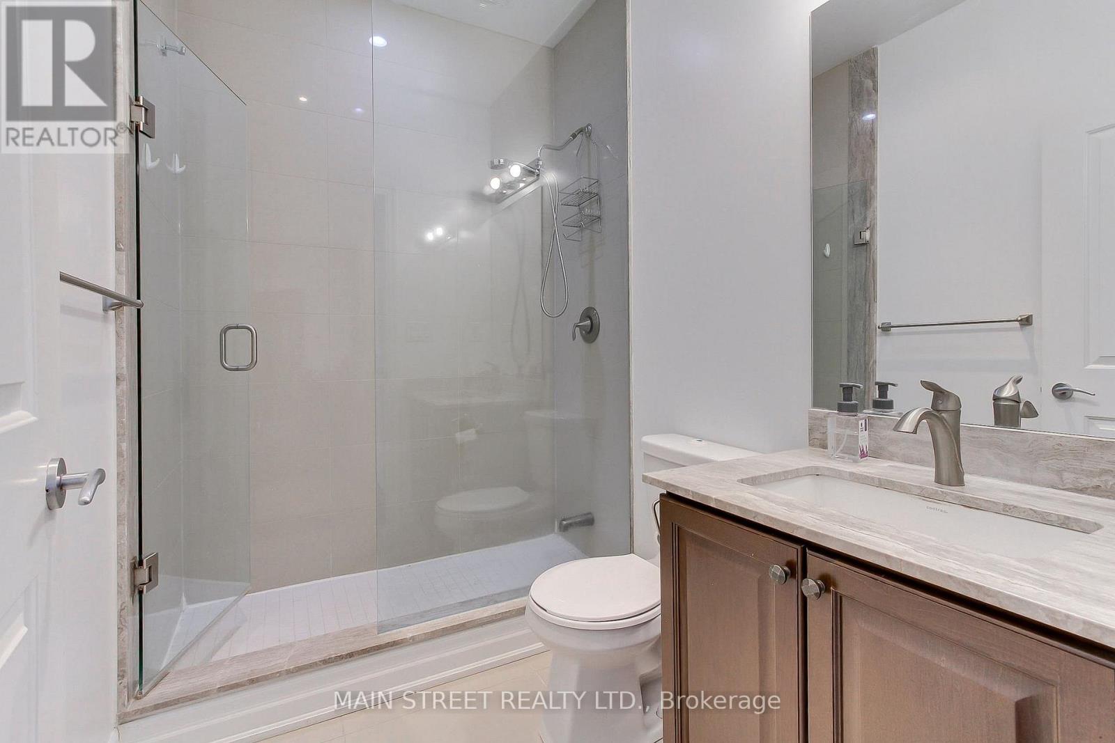 619 - 111 Civic Square Gate, Aurora, Ontario  L4G 0S6 - Photo 24 - N12665370