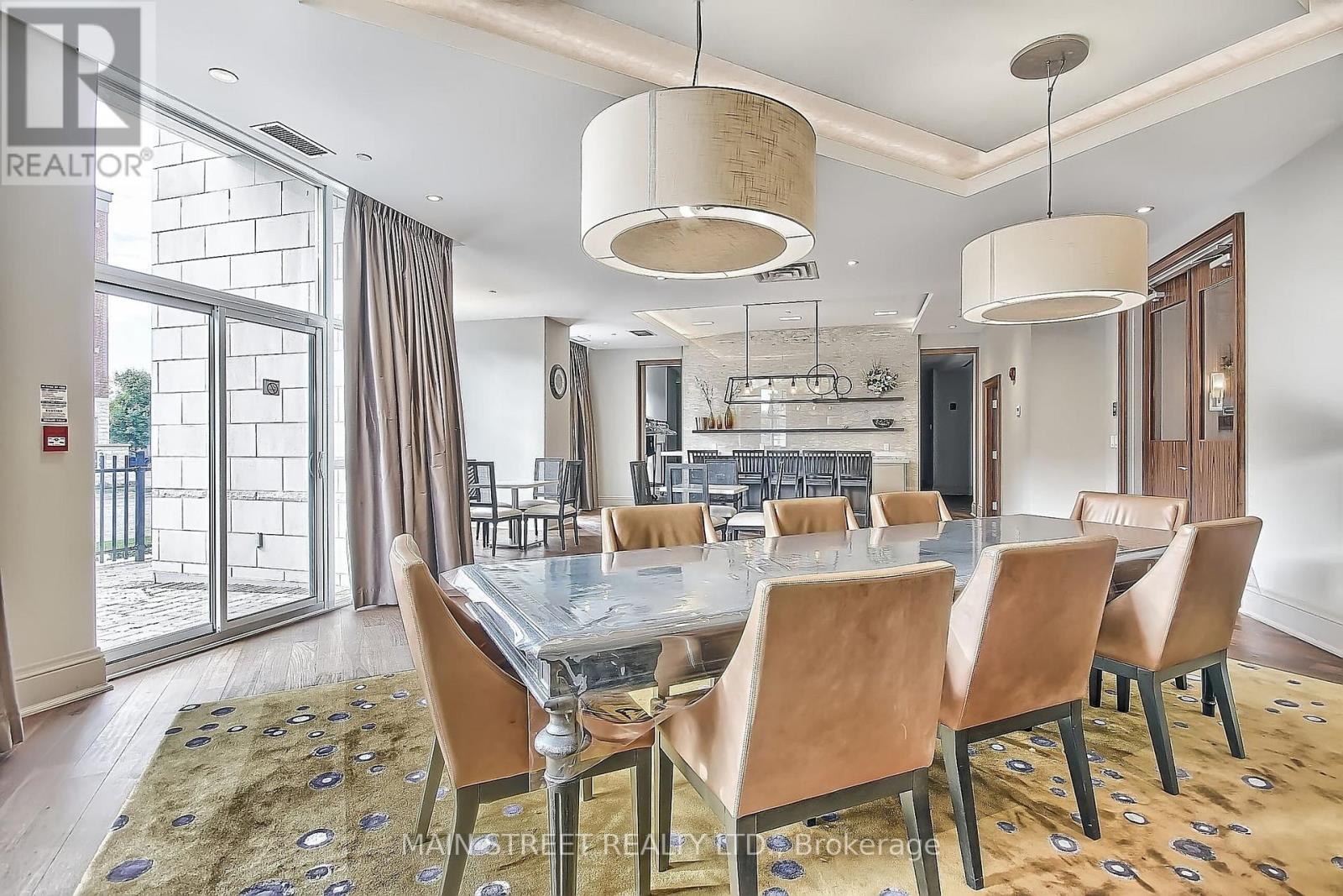 619 - 111 Civic Square Gate, Aurora, Ontario  L4G 0S6 - Photo 32 - N12665370