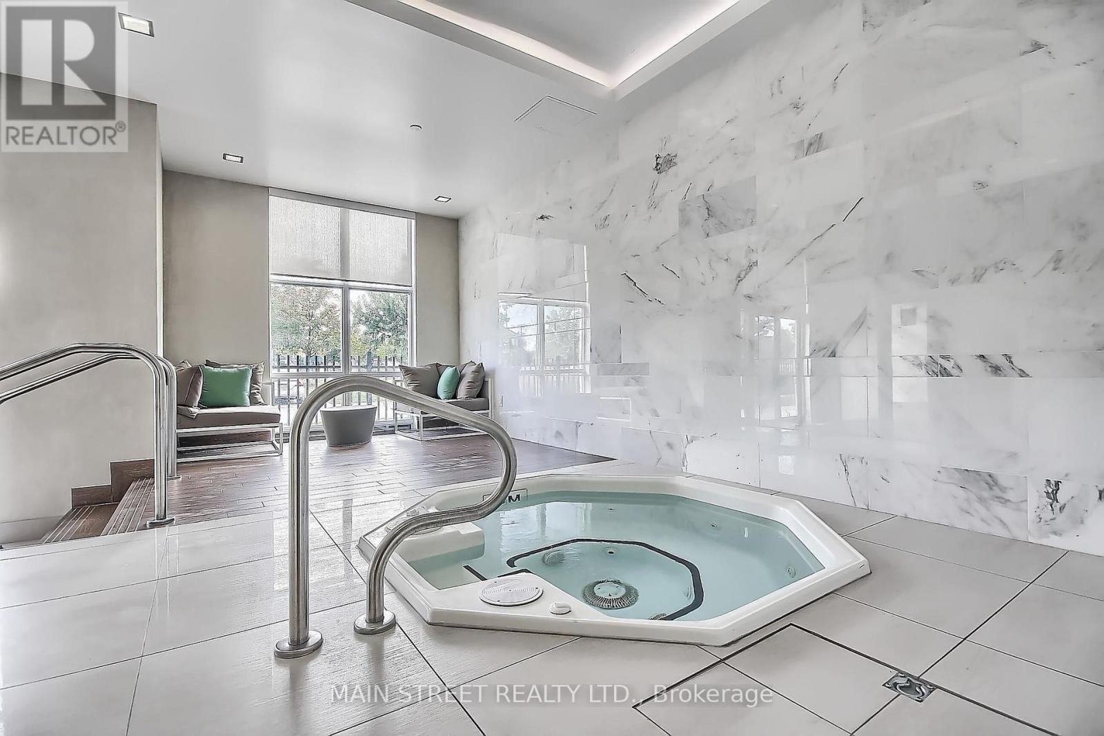 619 - 111 Civic Square Gate, Aurora, Ontario  L4G 0S6 - Photo 38 - N12665370