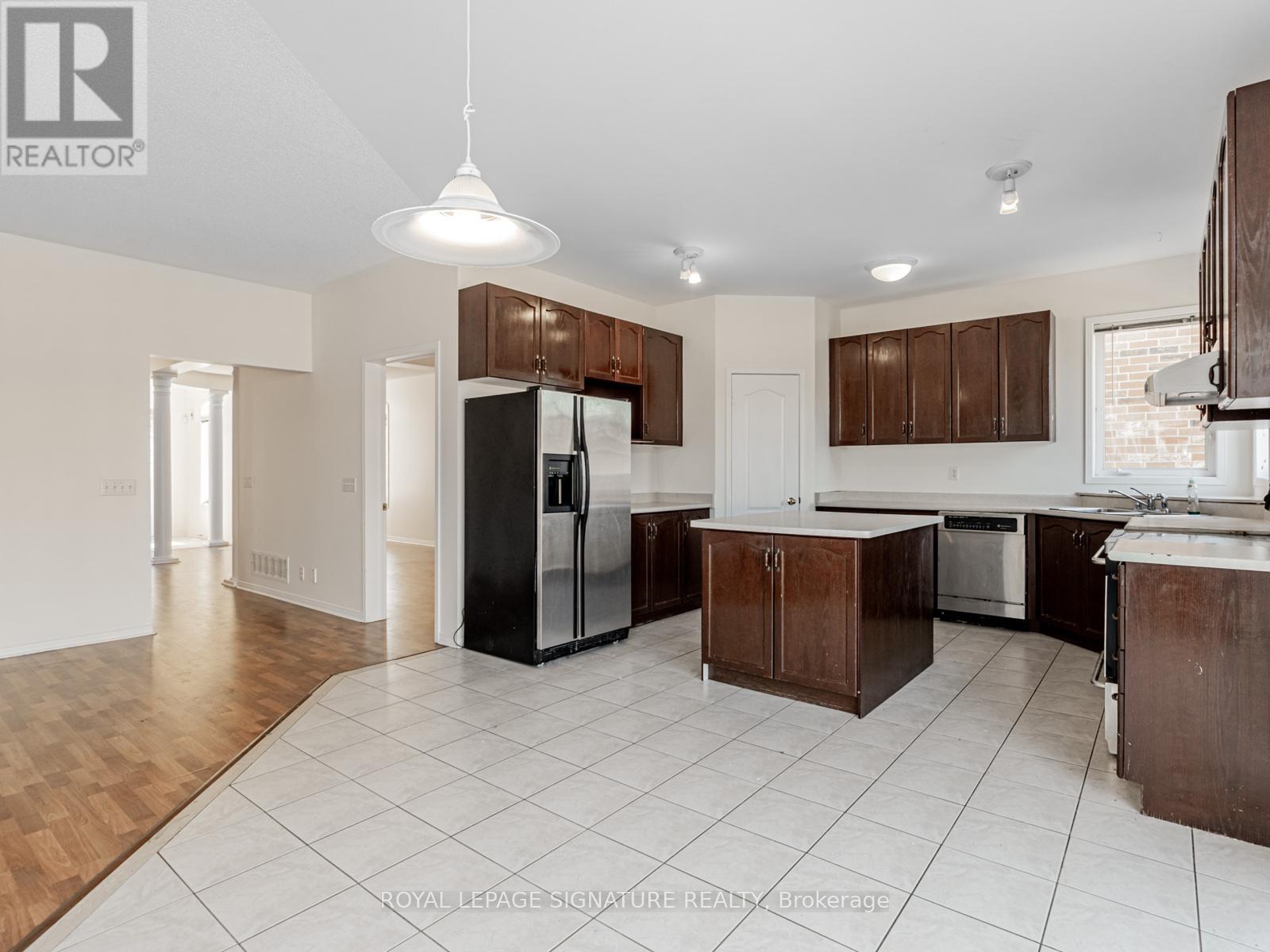 33 Bilberry Crescent, Richmond Hill, Ontario  L4S 2M4 - Photo 15 - N12665442