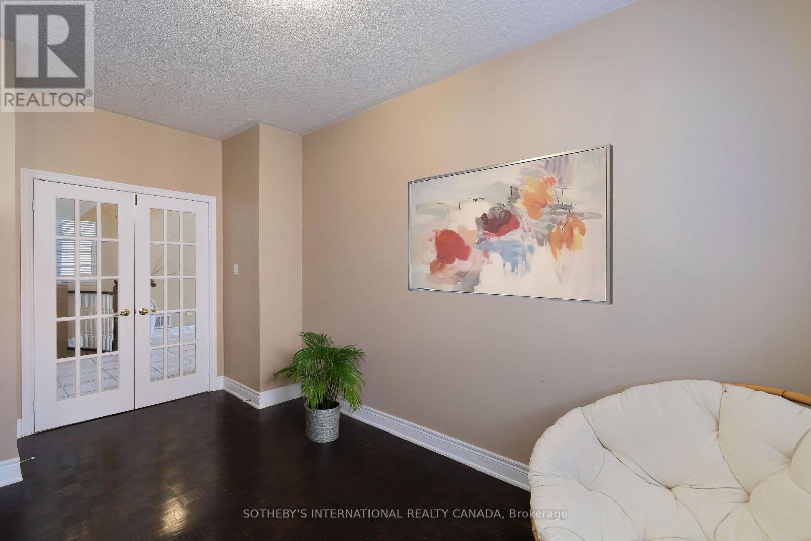 110 Velmar Drive, Vaughan, Ontario  L4L 8W4 - Photo 23 - N12665466