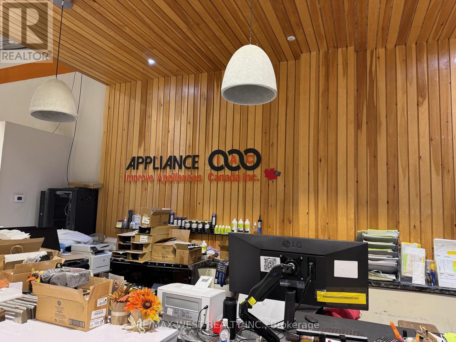 5 - 97 Doncaster Avenue, Markham, Ontario  L3T 1L6 - Photo 3 - N12665524