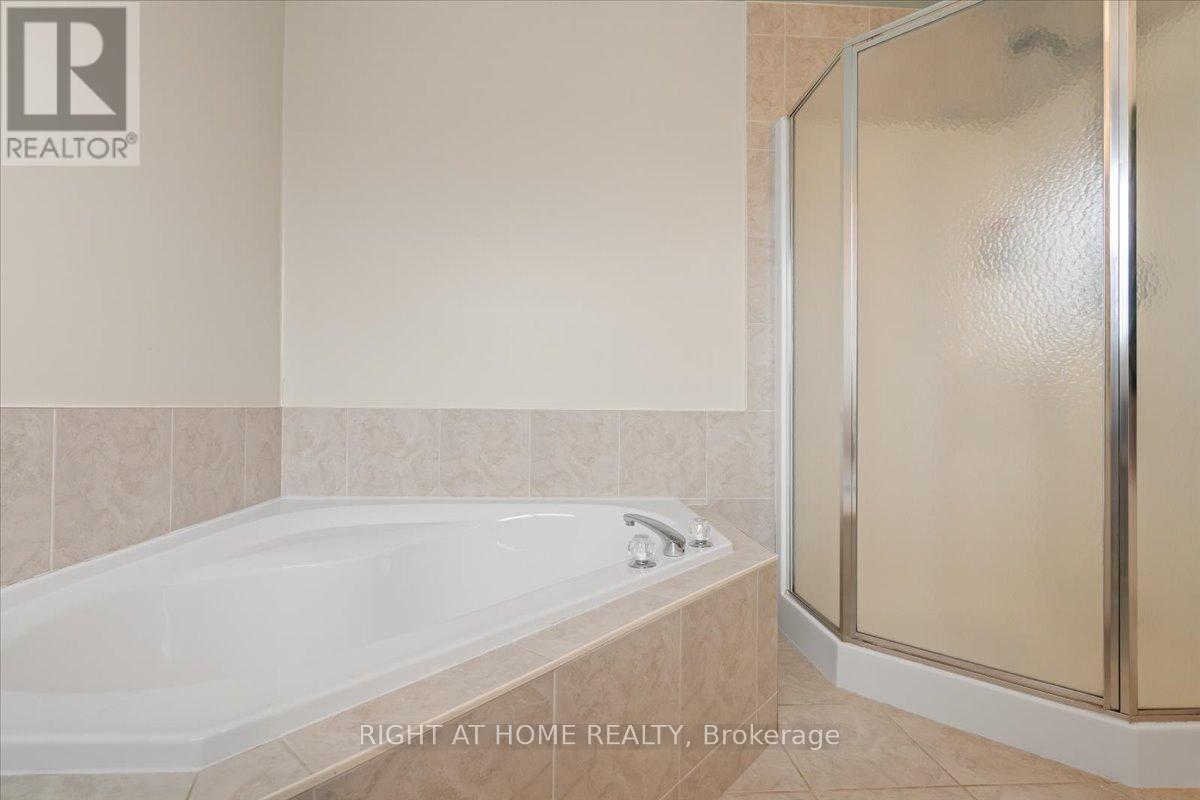 7 Michael Crescent, Barrie, Ontario  L4M 6Y9 - Photo 12 - S12665574