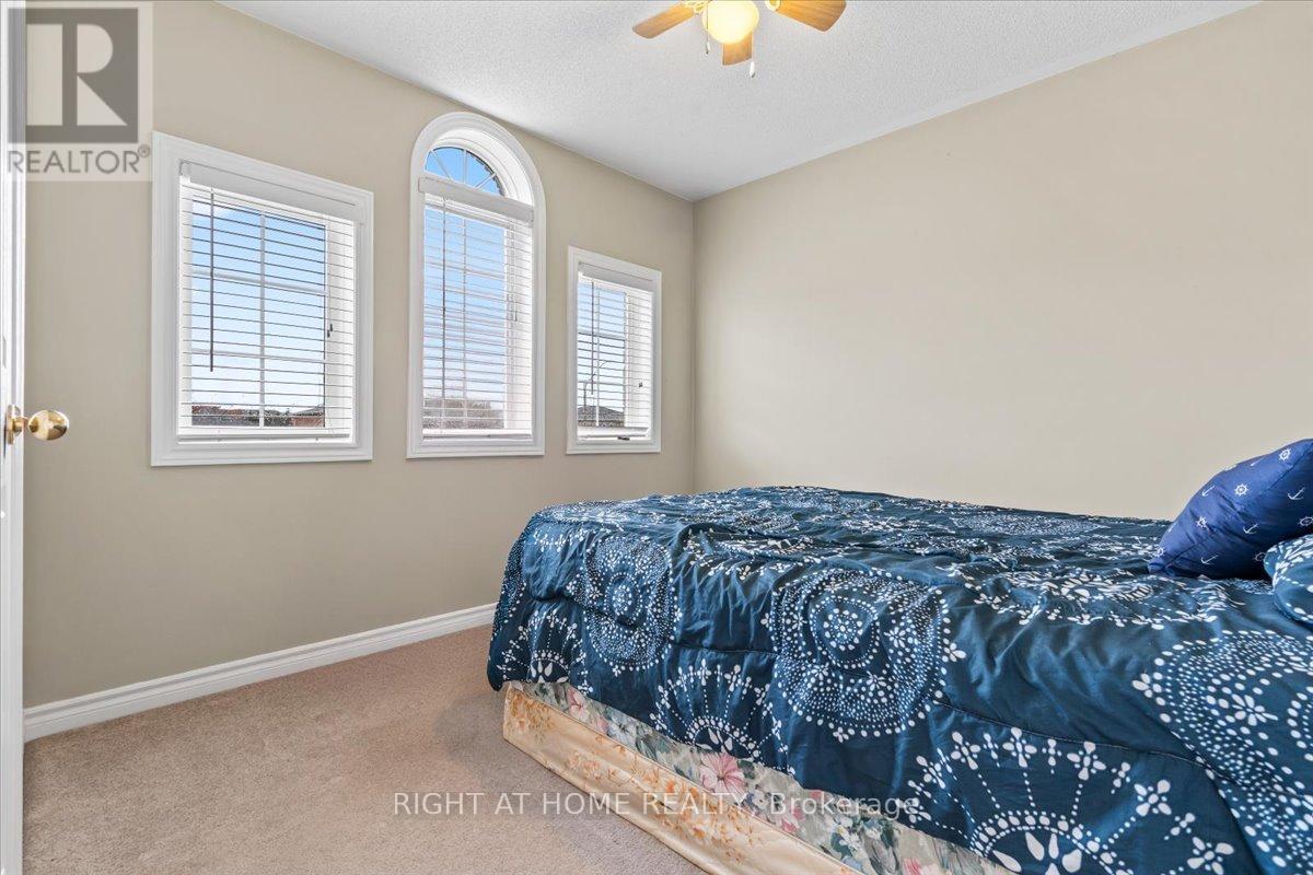 7 Michael Crescent, Barrie, Ontario  L4M 6Y9 - Photo 13 - S12665574