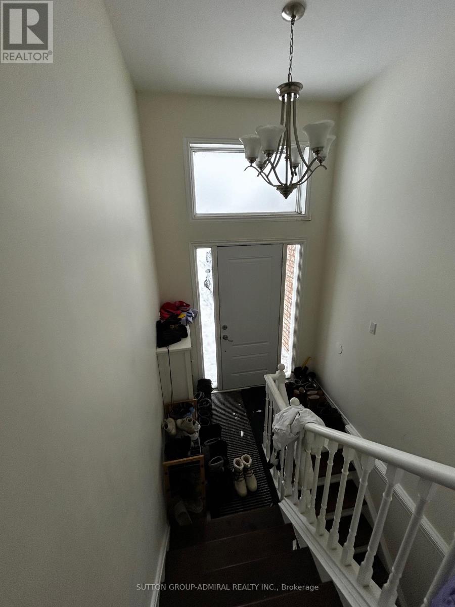 64 Copeman Crescent, Barrie (Painswick North), Ontario  L4N 8B4 - Photo 14 - S12665662