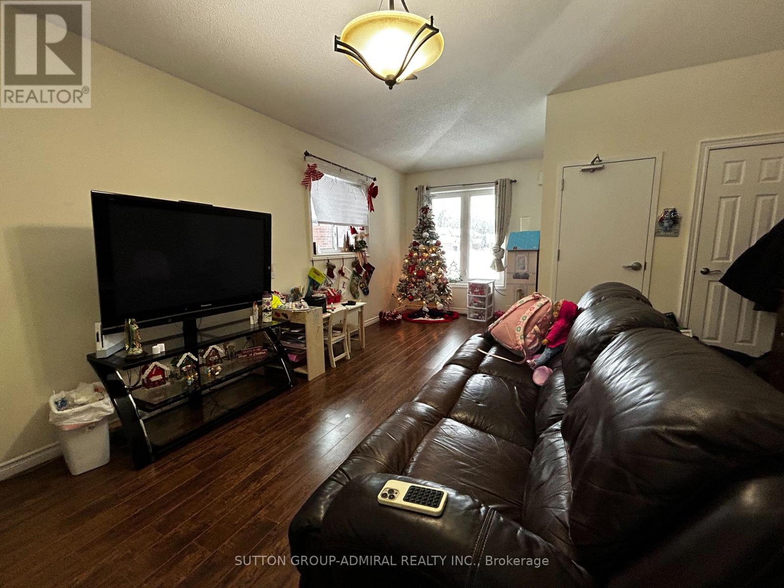 64 Copeman Crescent, Barrie (Painswick North), Ontario  L4N 8B4 - Photo 4 - S12665662