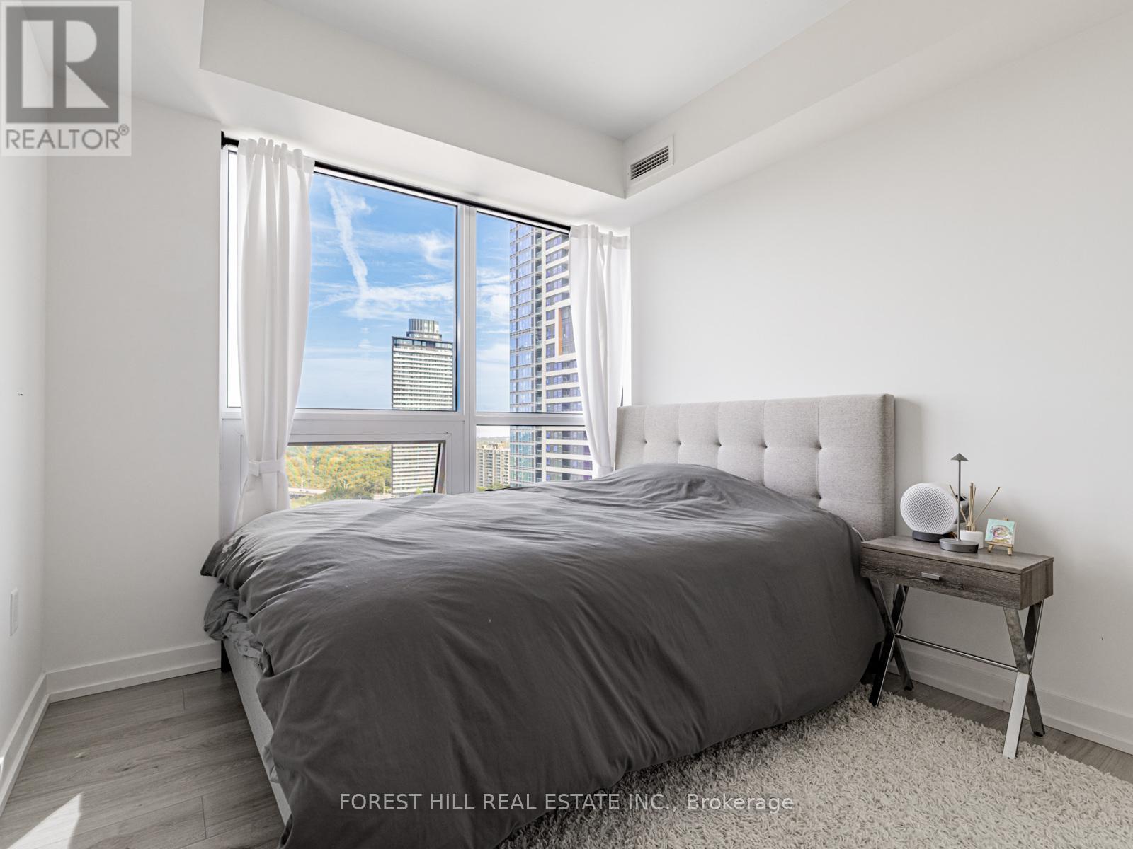 1711 - 395 Bloor Street E, Toronto, Ontario  M4W 0B4 - Photo 9 - C12541038