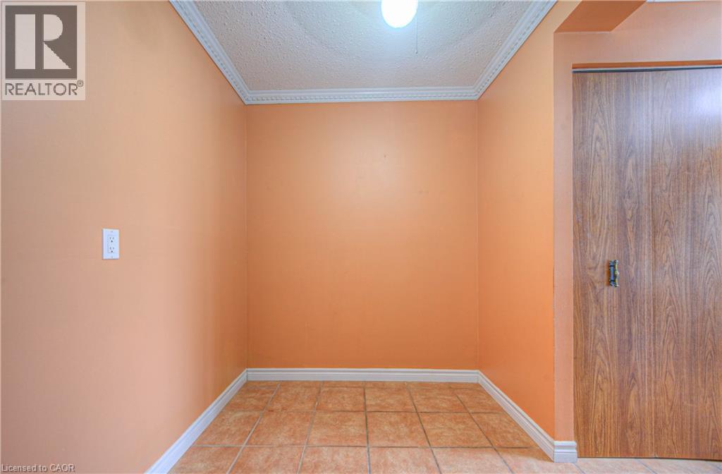 400 Champlain Boulevard Unit# 406, Cambridge, Ontario  N1R 7J6 - Photo 22 - 40795969