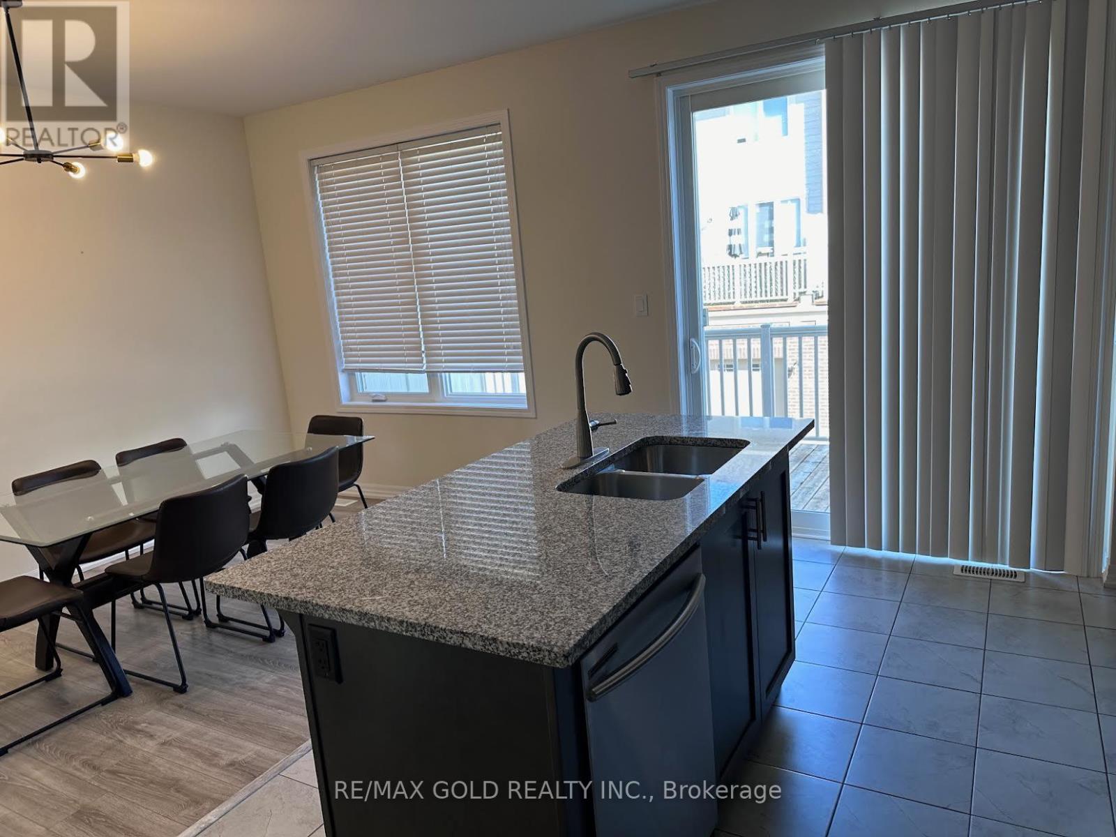 3 - 3256 Charles Fay Passage Drive, Oakville, Ontario  L6M 1S2 - Photo 8 - W12665354