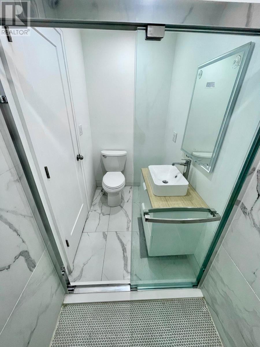 #21 - 485 Meadows Boulevard, Mississauga, Ontario  L4Z 1H1 - Photo 10 - W12665386