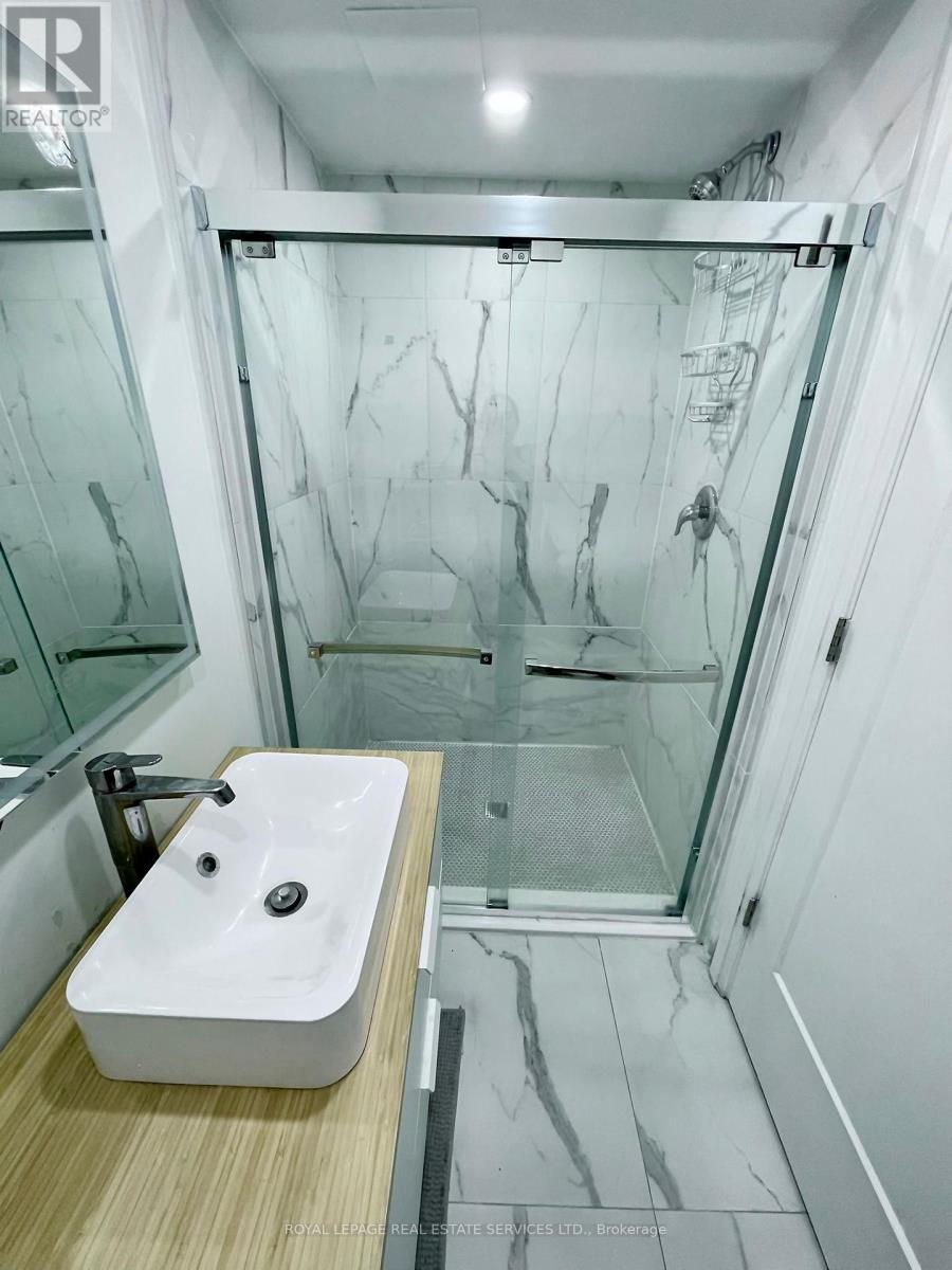 #21 - 485 Meadows Boulevard, Mississauga, Ontario  L4Z 1H1 - Photo 11 - W12665386