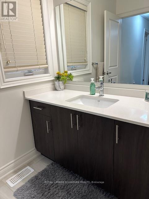 1317 Raspberry Terrace, Milton, Ontario  L9E 1N3 - Photo 29 - W12665452